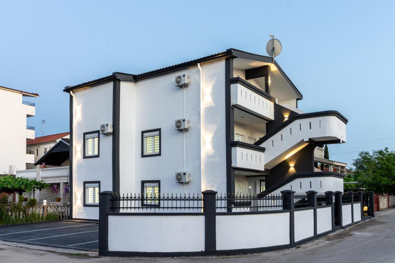 Apart-Hotel Prestige Ulcinj Kültér fotó