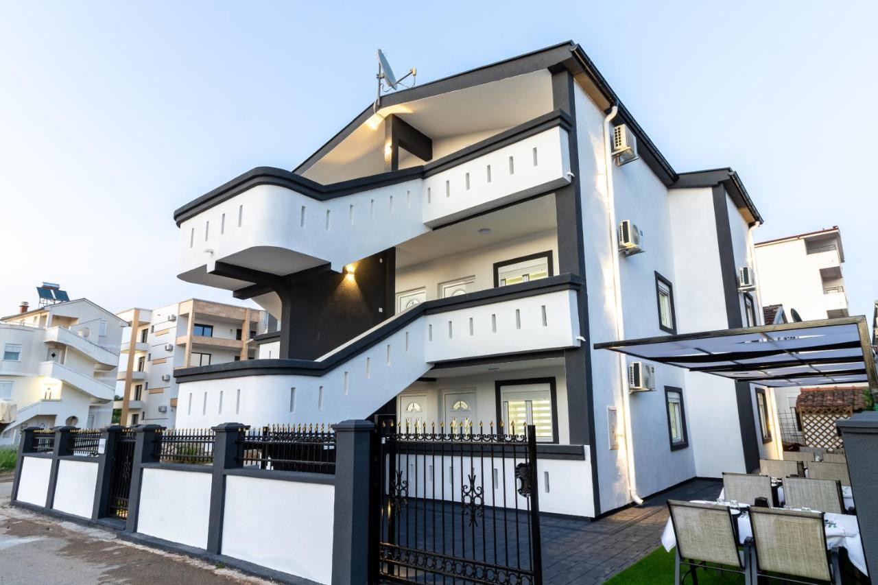 Apart-Hotel Prestige Ulcinj Kültér fotó