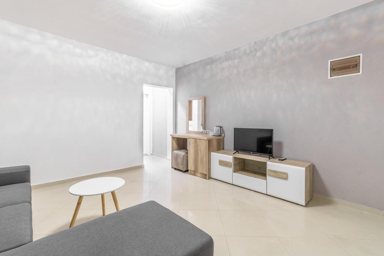 Apart-Hotel Prestige Ulcinj Kültér fotó